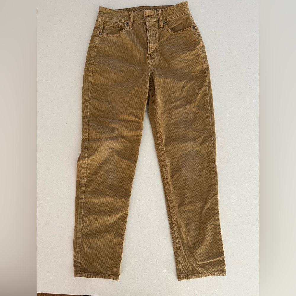 American Eagle Women’s cords size 2